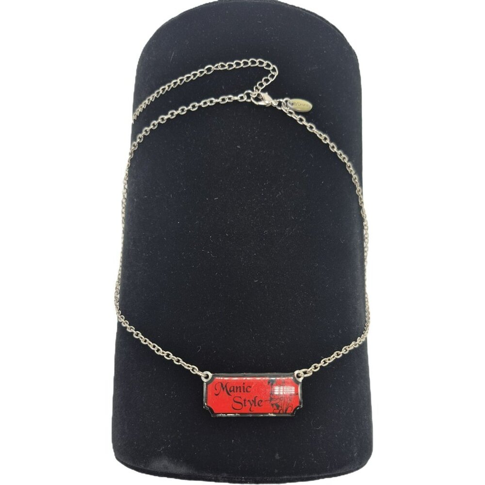 Disney Manic Style Crazy Chic Bar Pendant Necklace Cruella De Vil 101 Dalmatians - Picture 2 of 8